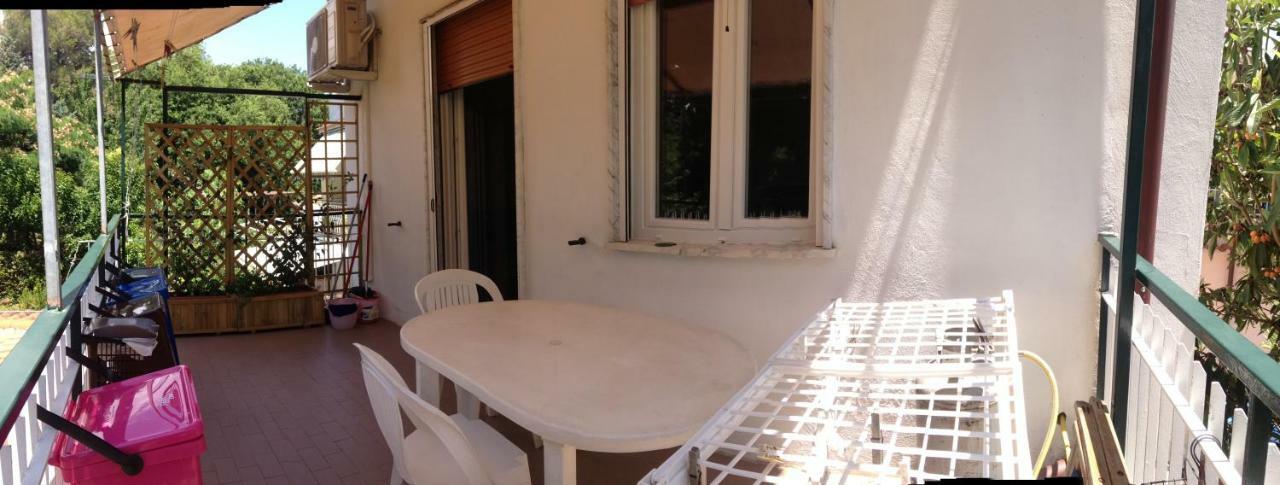 Apartamento Casa Sul Monte D'oro Scauri  Exterior foto